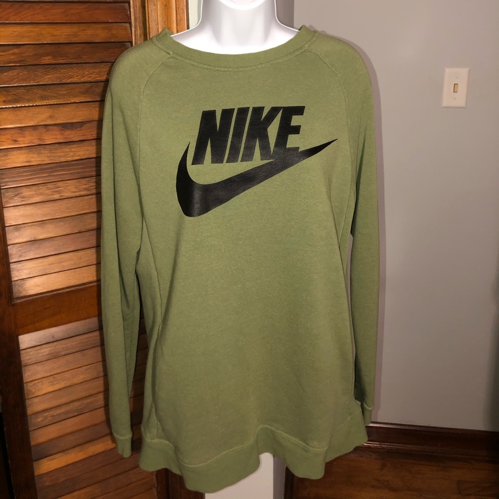 Olive green Nike pullover